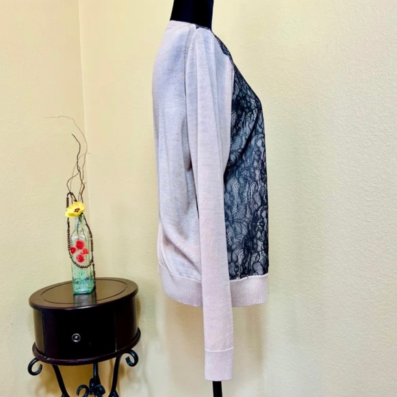 Loft Sweater black lace front panel - Picture 2 of 6